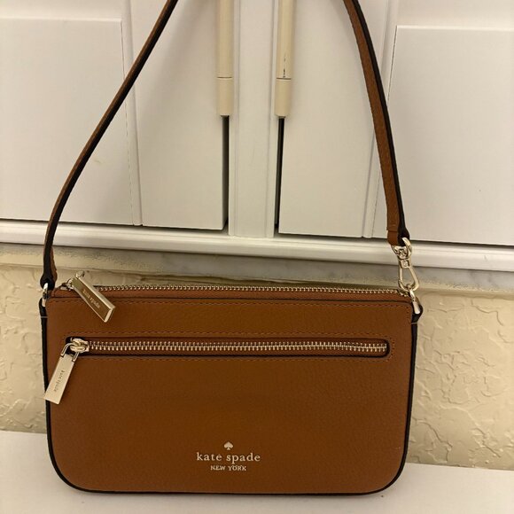 Kate Spade Gemini Wristlet - Picture 1 of 7